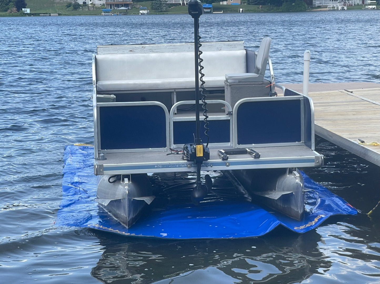 Le Protecteur de Fond de Bateau